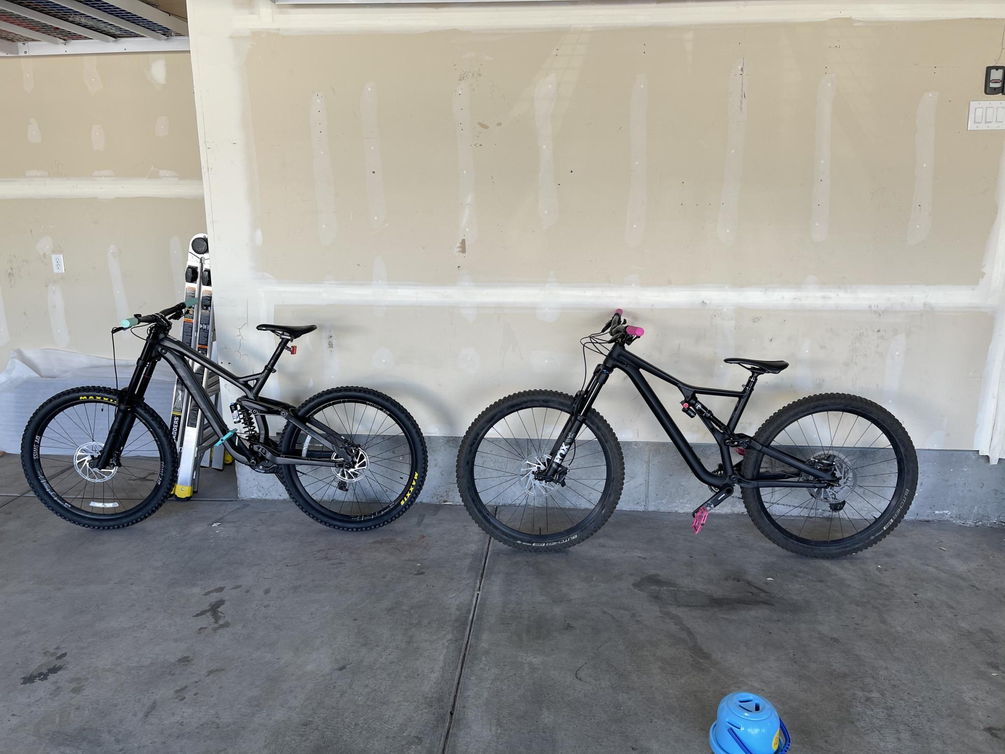 2020 Specialized Stump Jumper Evo Black