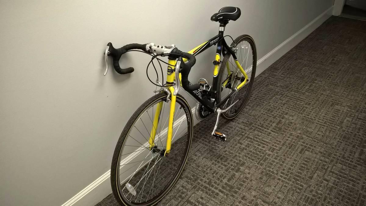 GMC Denali 22.5 inch Black and Yellow or Gold