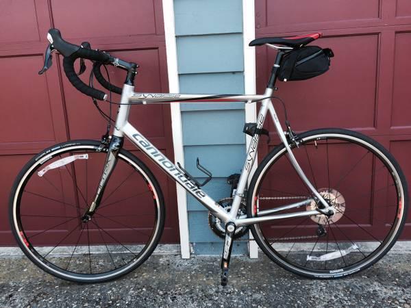 2013 Cannondale Road Alloy Silver or Gray