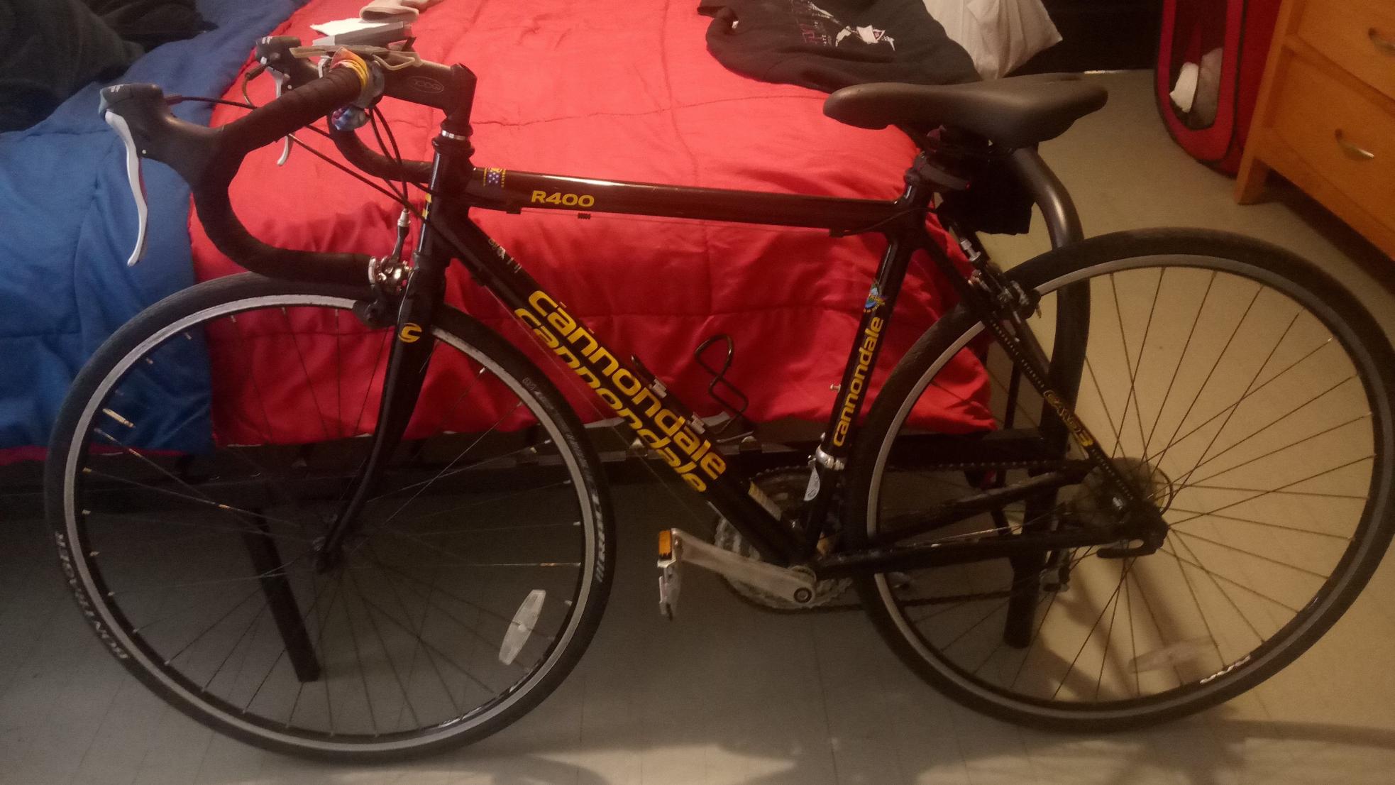 2021 Cannondale Small, aluminum Black and Yellow or Gold