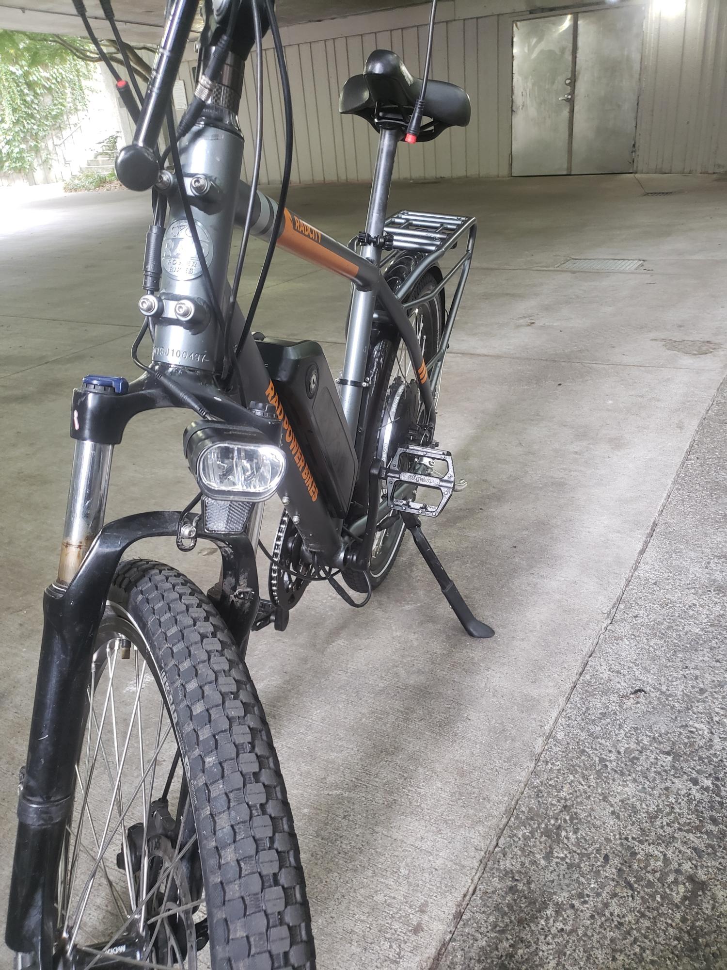 2018 Rad Power Bikes Radcity Silver, gray or bare metal