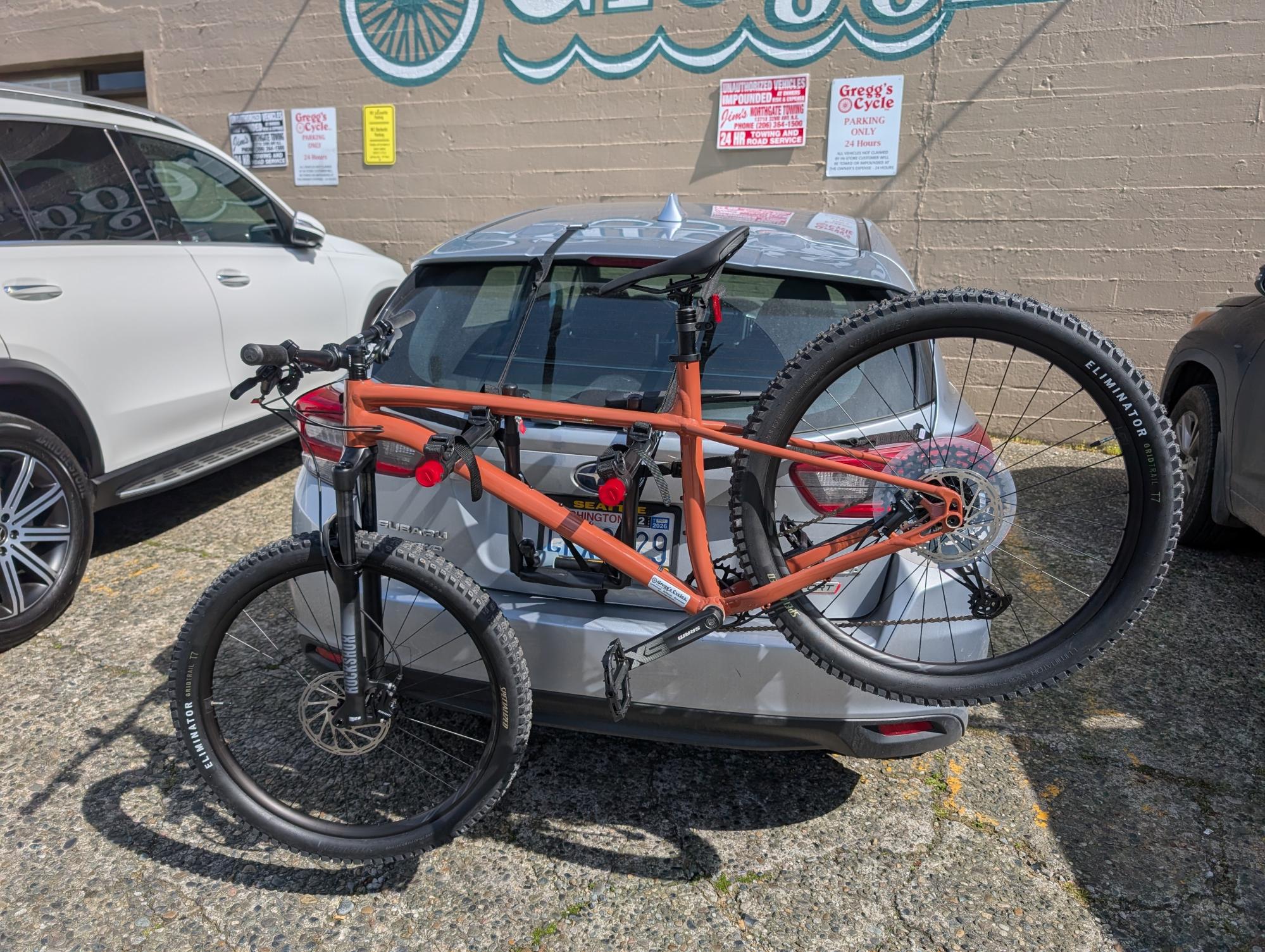 2022 Specialized Fuse Sport Orange
