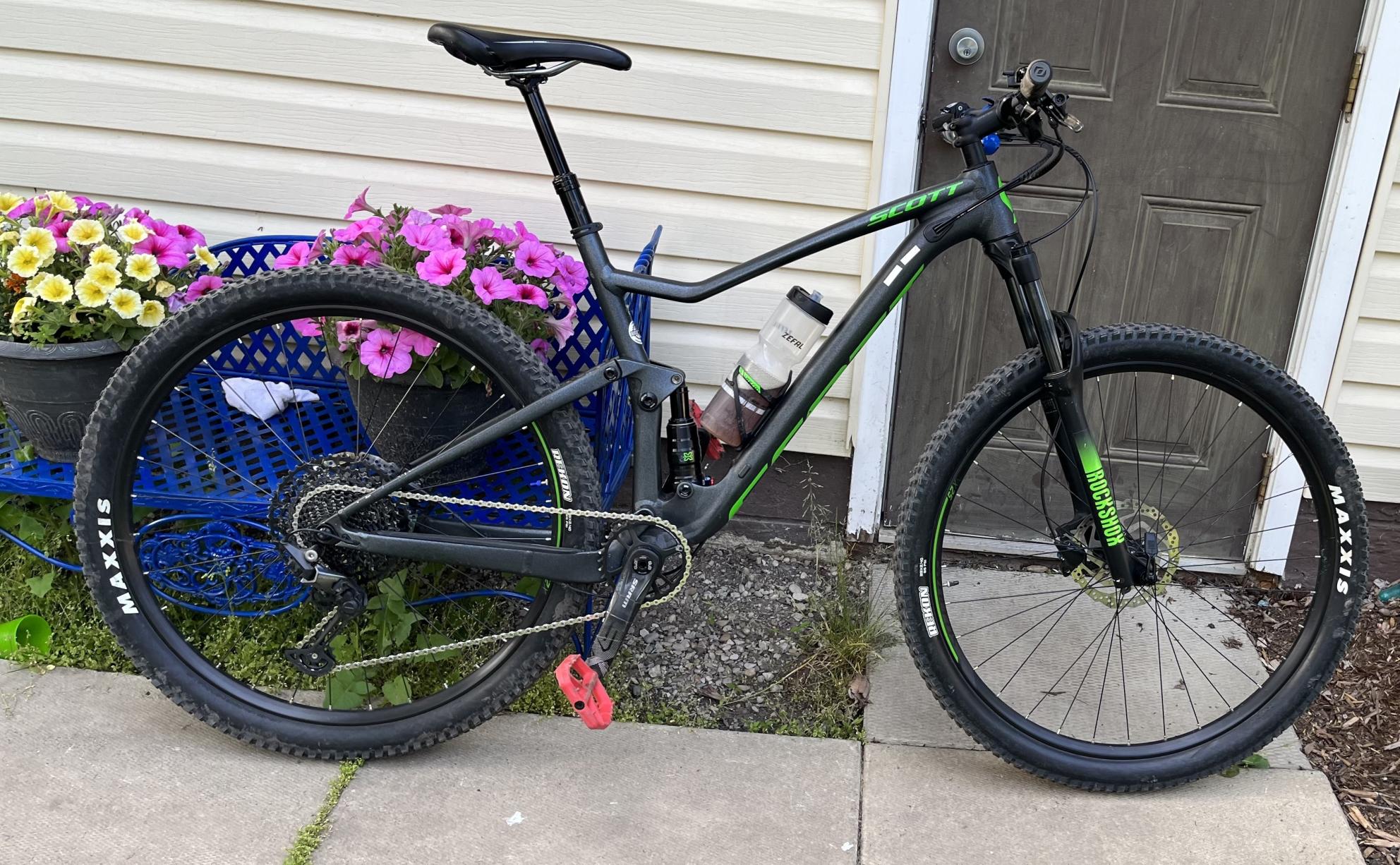 2021 SCOTT Spark 970 Silver, gray or bare metal