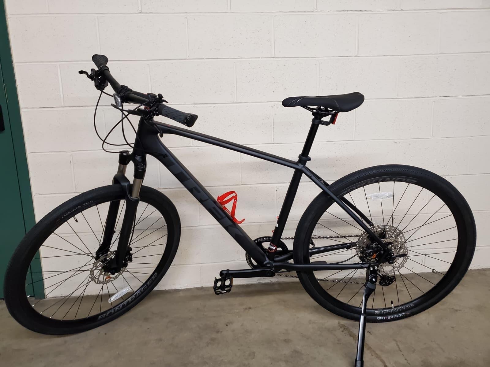 2021 Trek DUAL SPORT 4 L Black