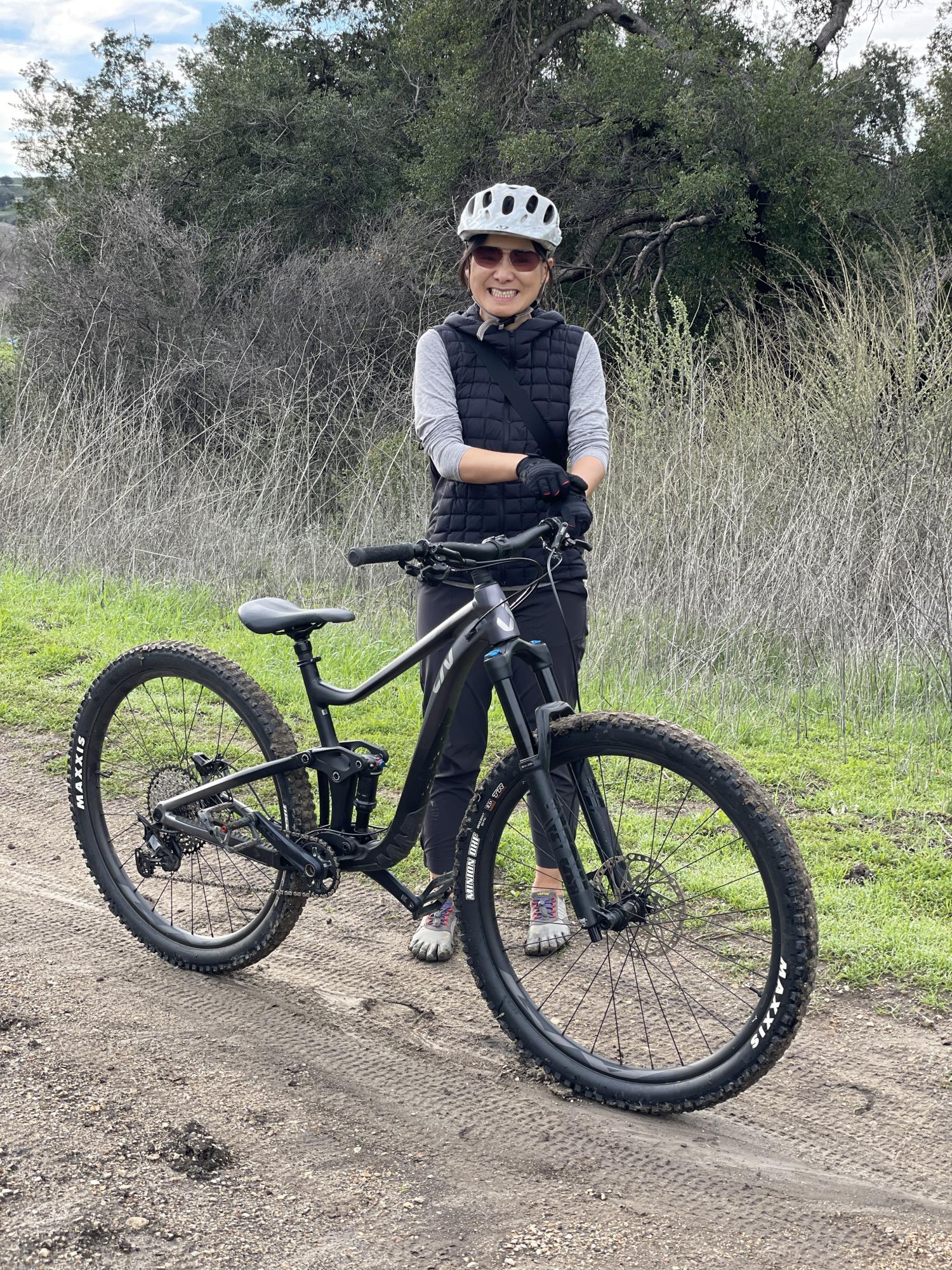 2021 Giant LIV Intrigue 29 S Purple