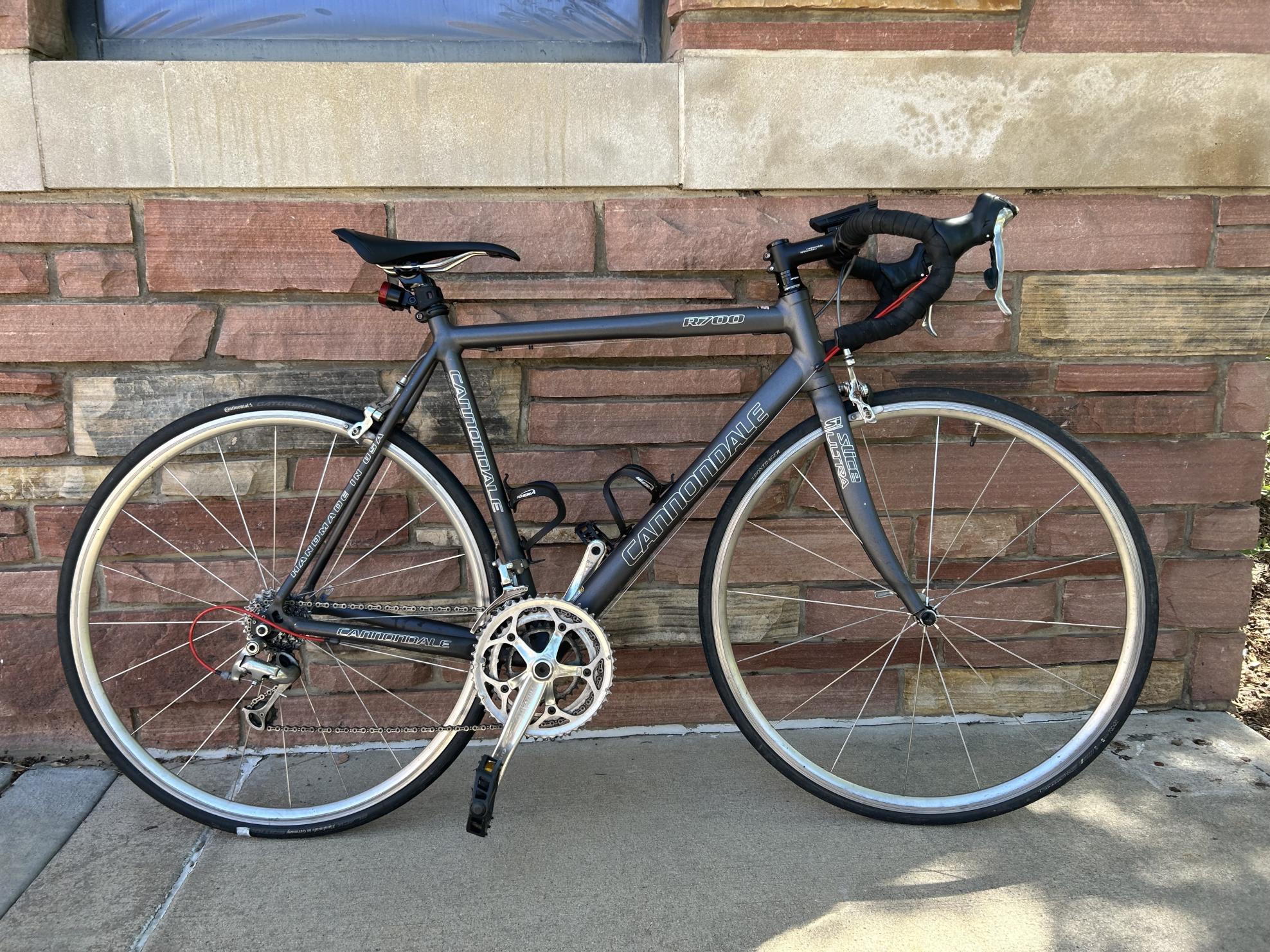 2005 Cannondale R700 Black