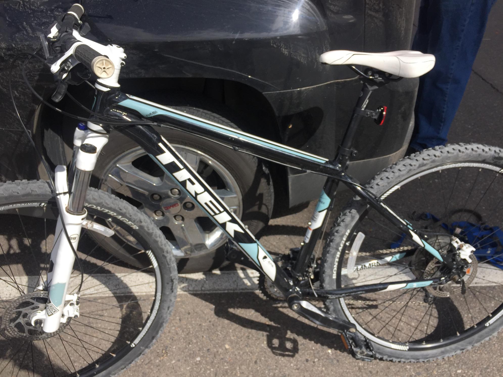 2011 Trek Black, Teal, and White