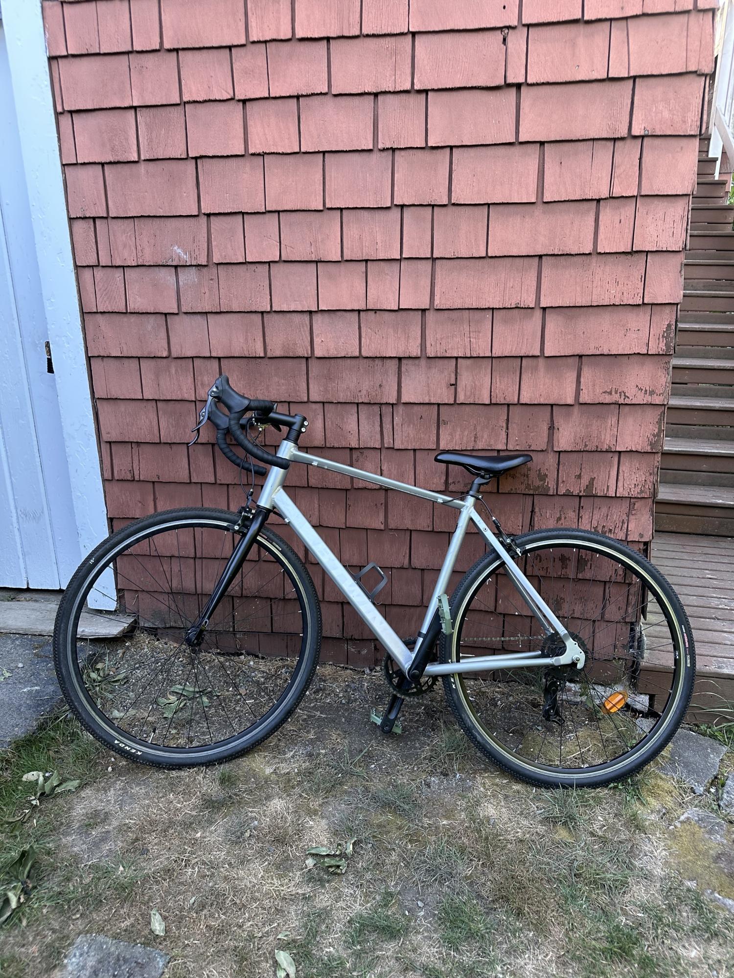 Decathlon Triban 100C Silver, gray or bare metal