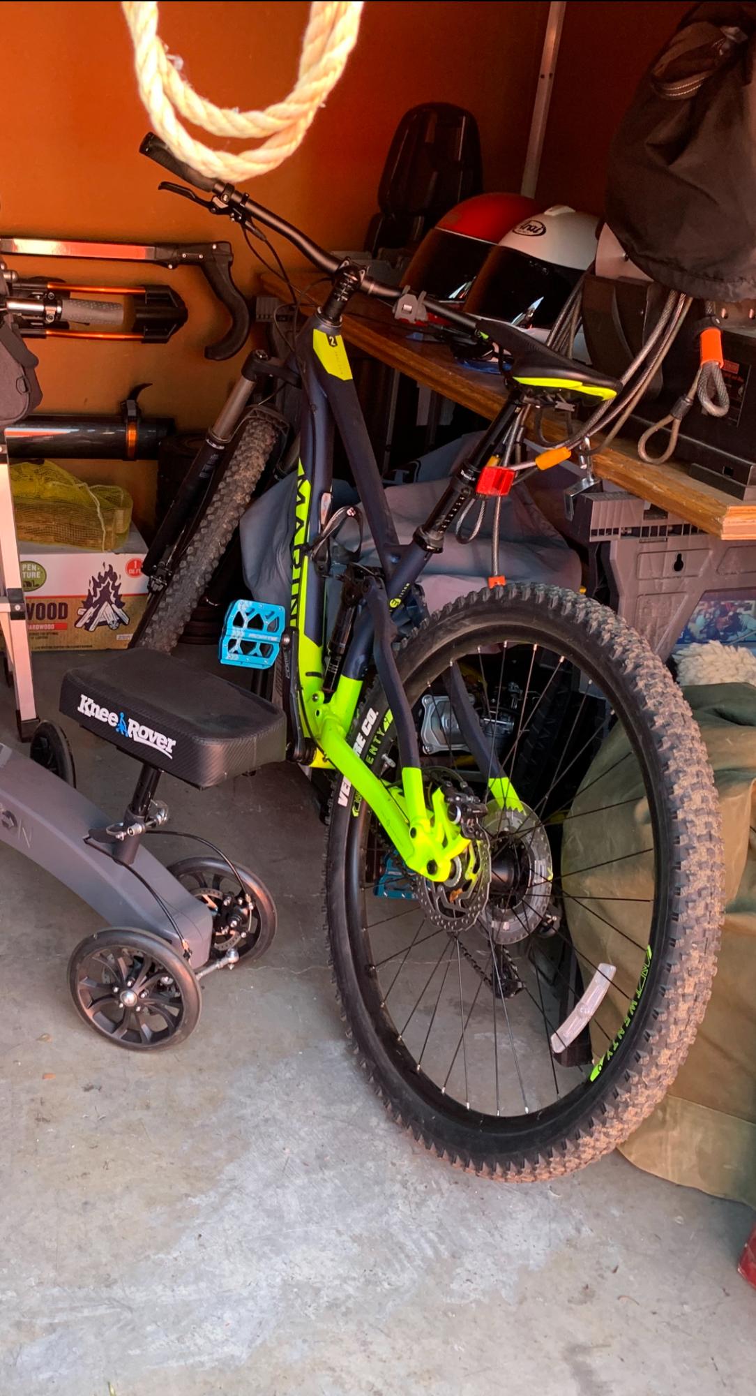 2018 Marin Bikes Rift Zone 2 Blue and Green