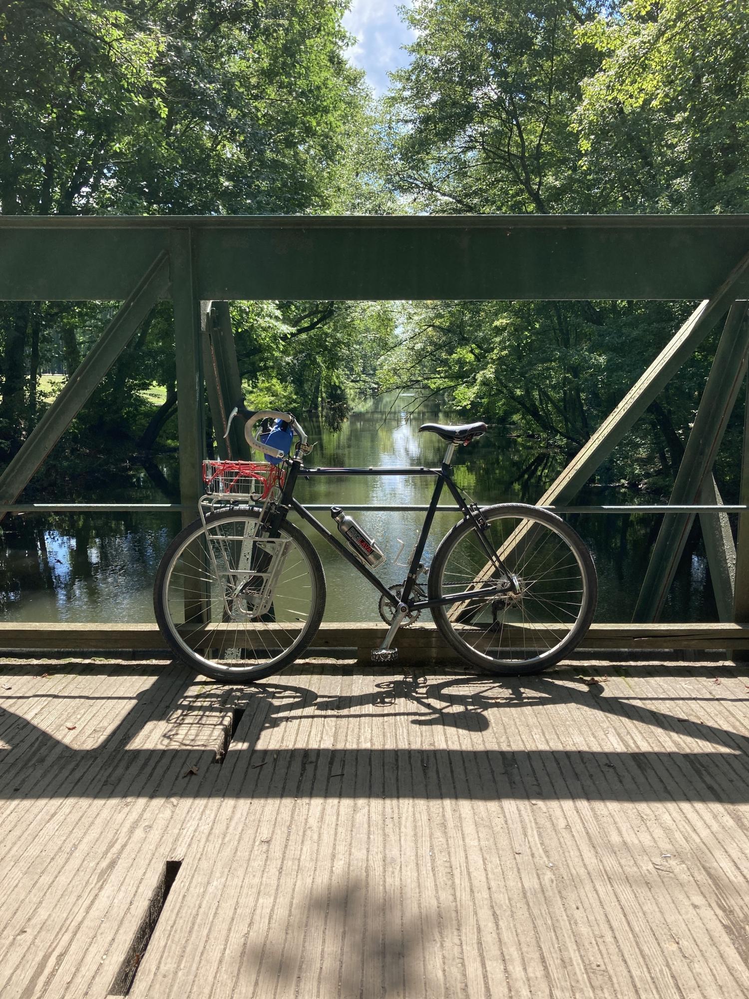 Velo Orange Polyvalent Black