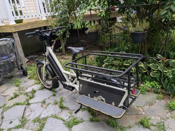 2024 Specialized Haul LT White