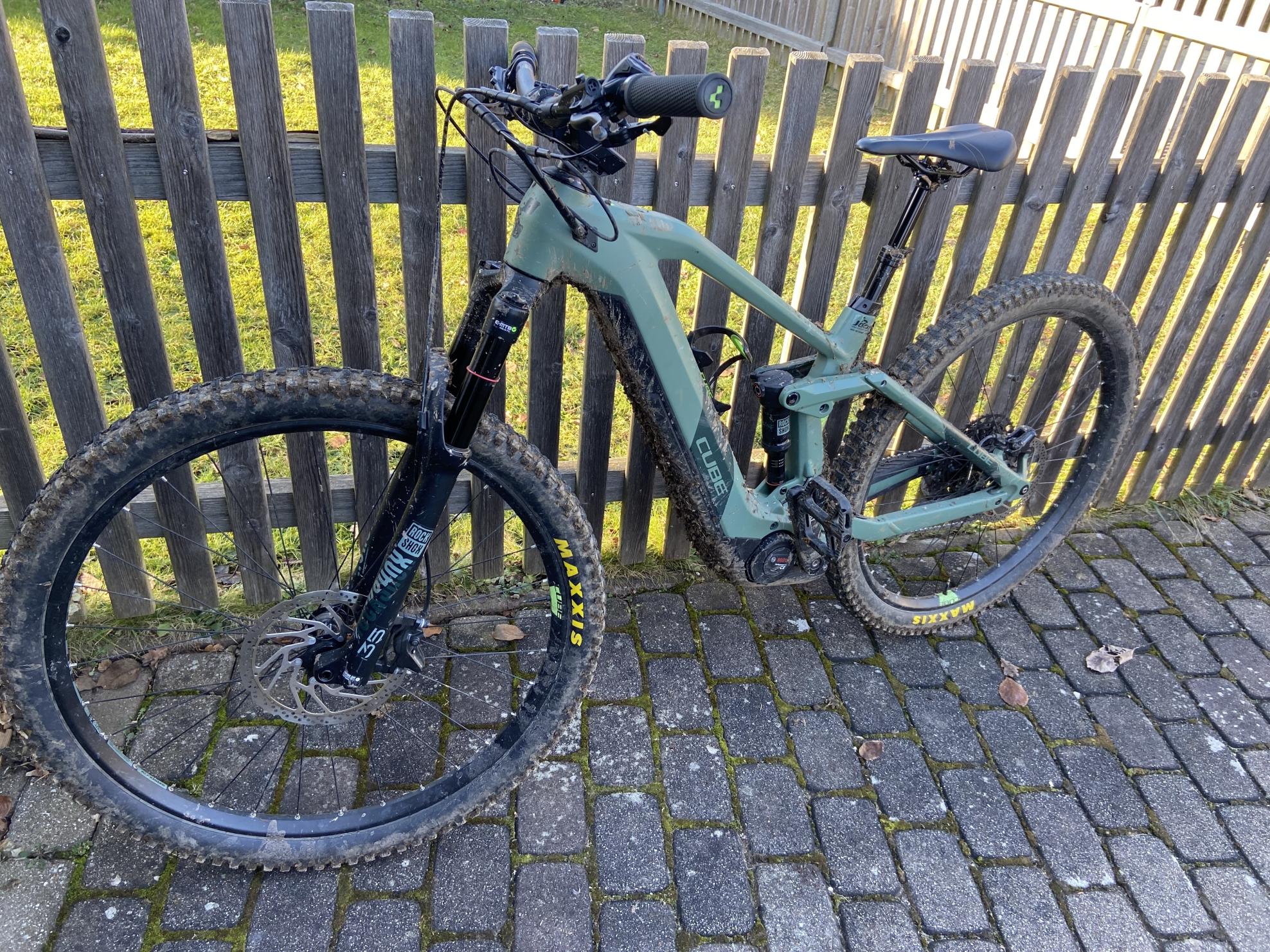 2020 Cube Stereo Hybrid Green