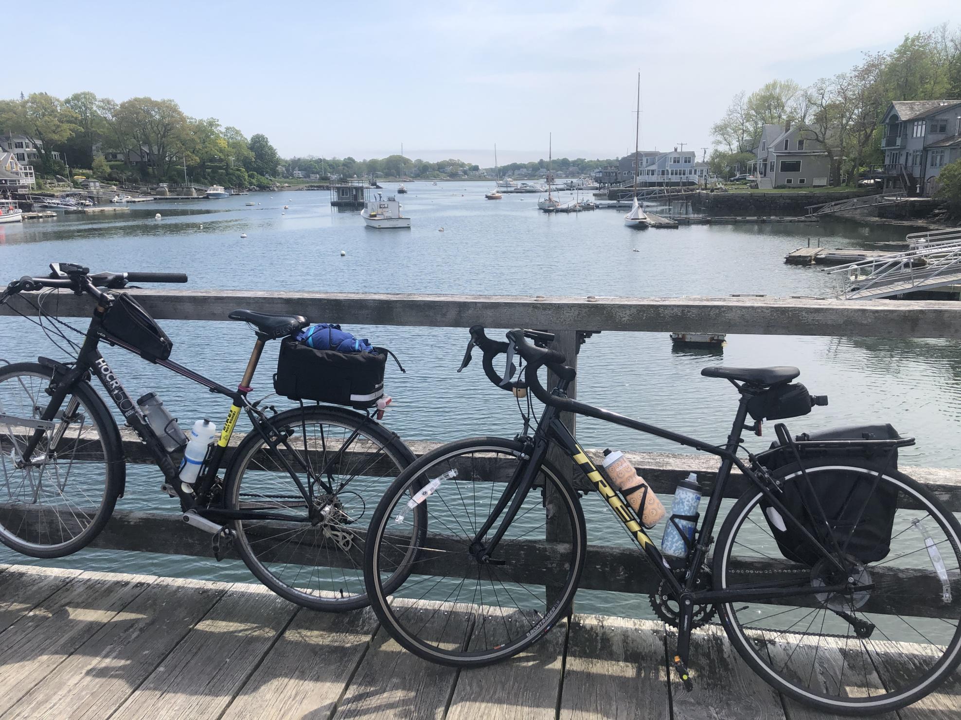 2022 Trek Trek Domane AL 2 Black