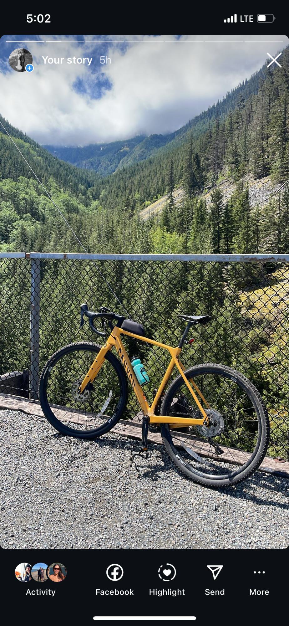 2022 Canyon bicycles CF Yellow or Gold