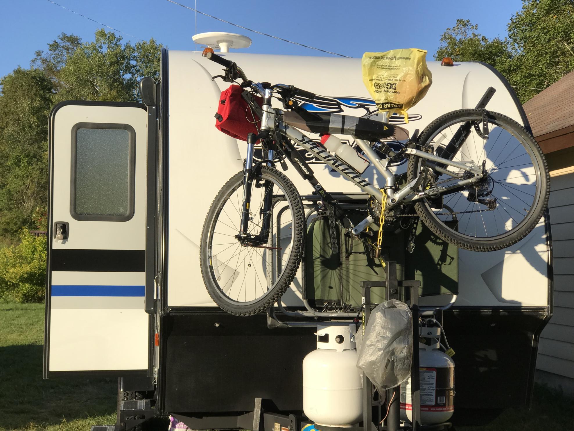 2004 Specialized FSR XC Pro Silver, gray or bare metal