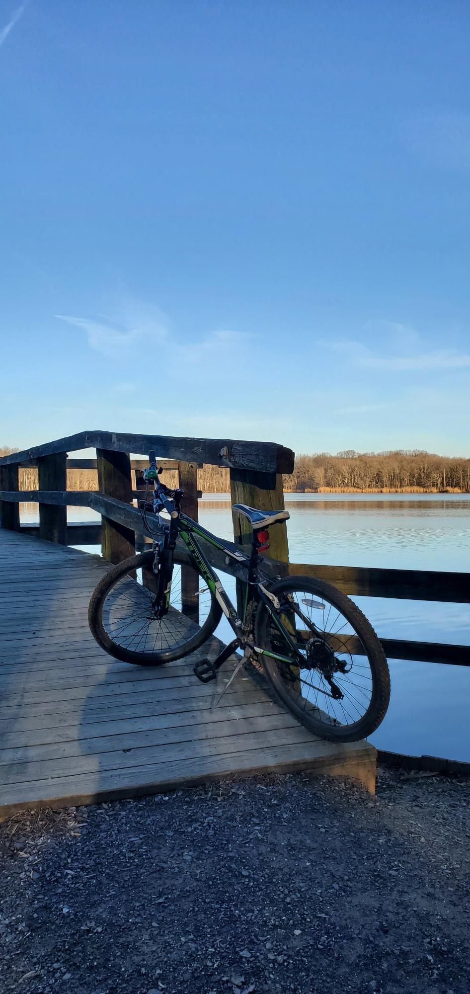 Trek Black