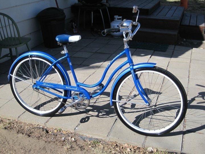 Schwinn Hollywood Blue