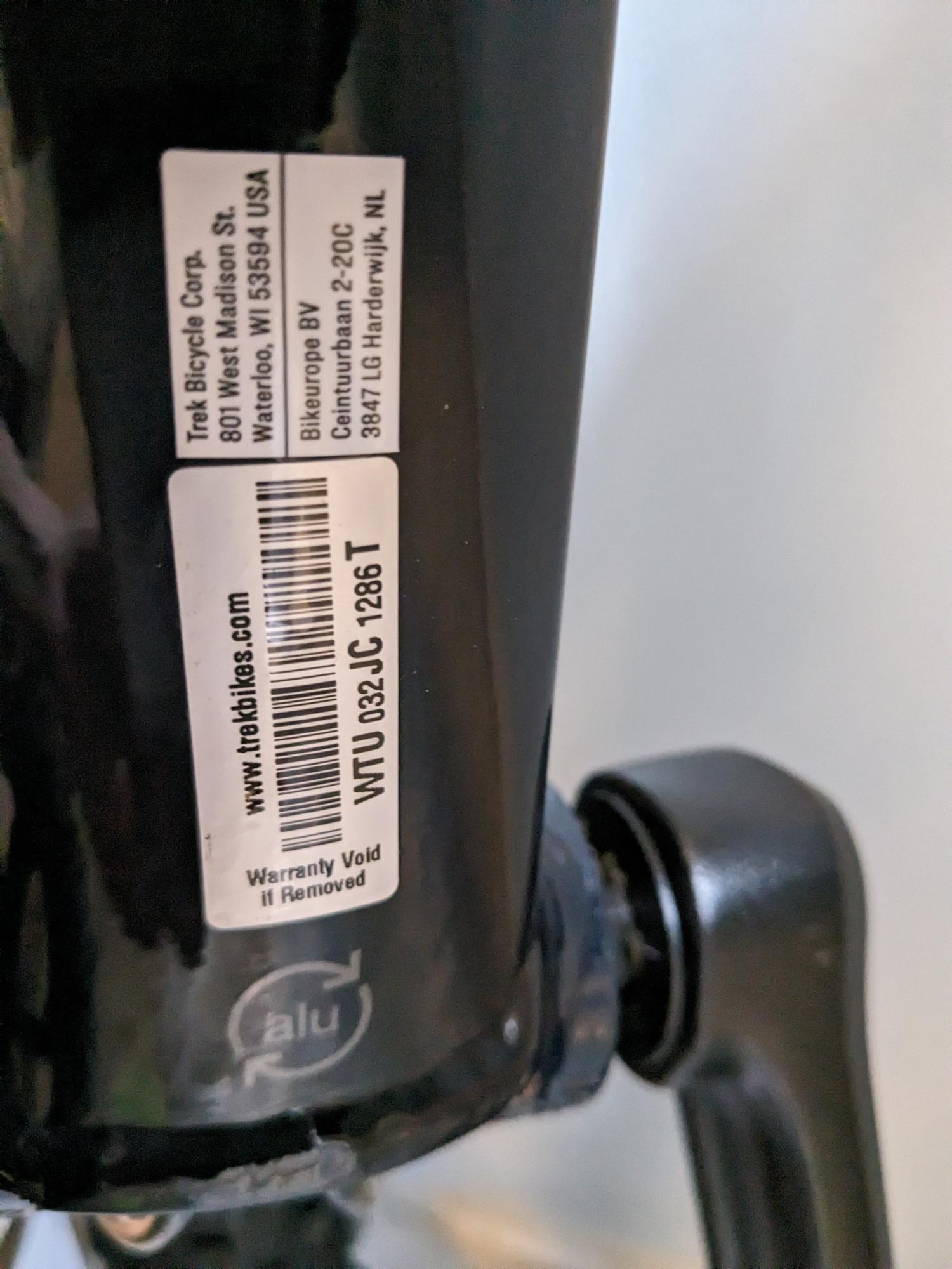 2023 Trek Marlin 6 Gen 2 Black