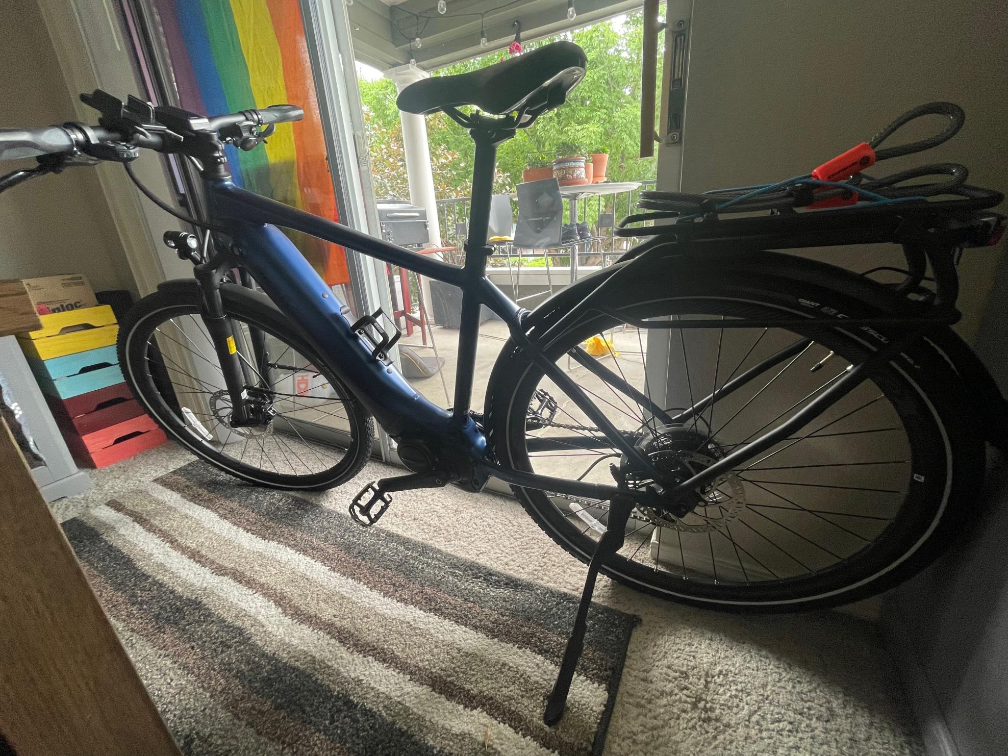 2021 Giant Explore E+ 2 GTS 28MPH Metallic Blue