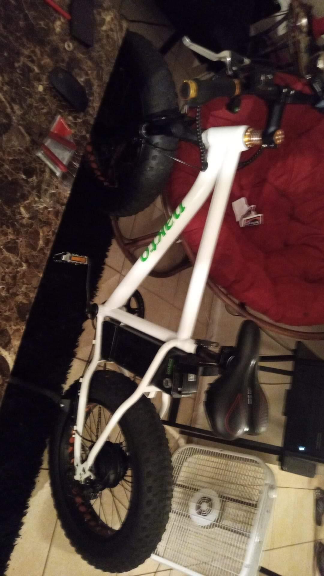 Nakto Mini cruiser White