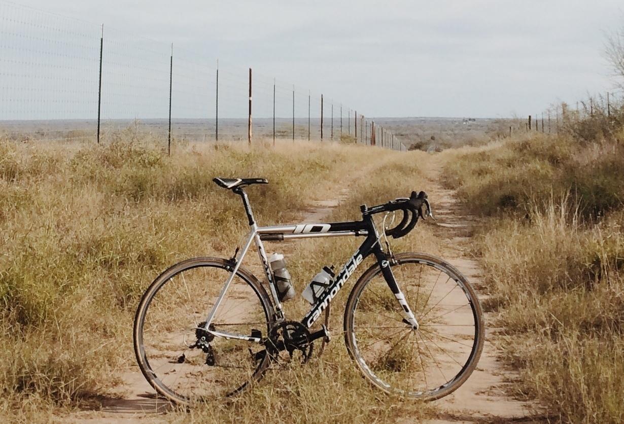 2013 Cannondale Caad10 4 Rival  Black and Silver or Gray