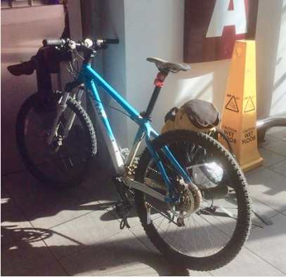 2007 Giant Xtc W Blue and White