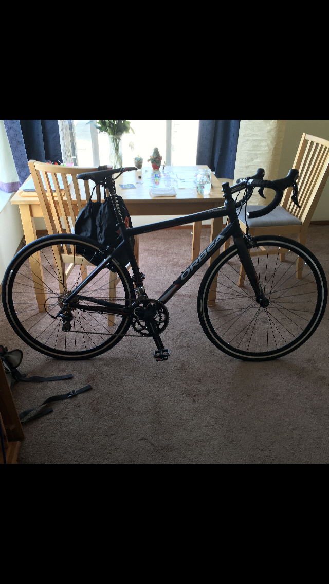 2015 Orbea Avant H10 Black and Red