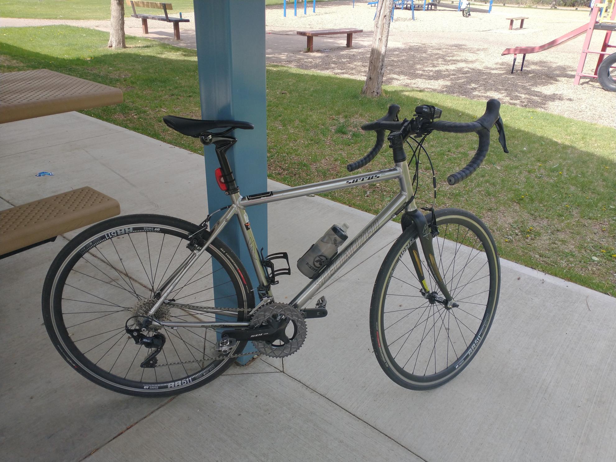 2006 Specialized Sirrus Silver, gray or bare metal