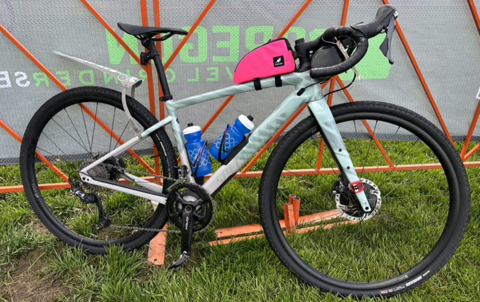 2021 Specialized Diverge Comp Carbon Blue and Silver, gray or bare metal