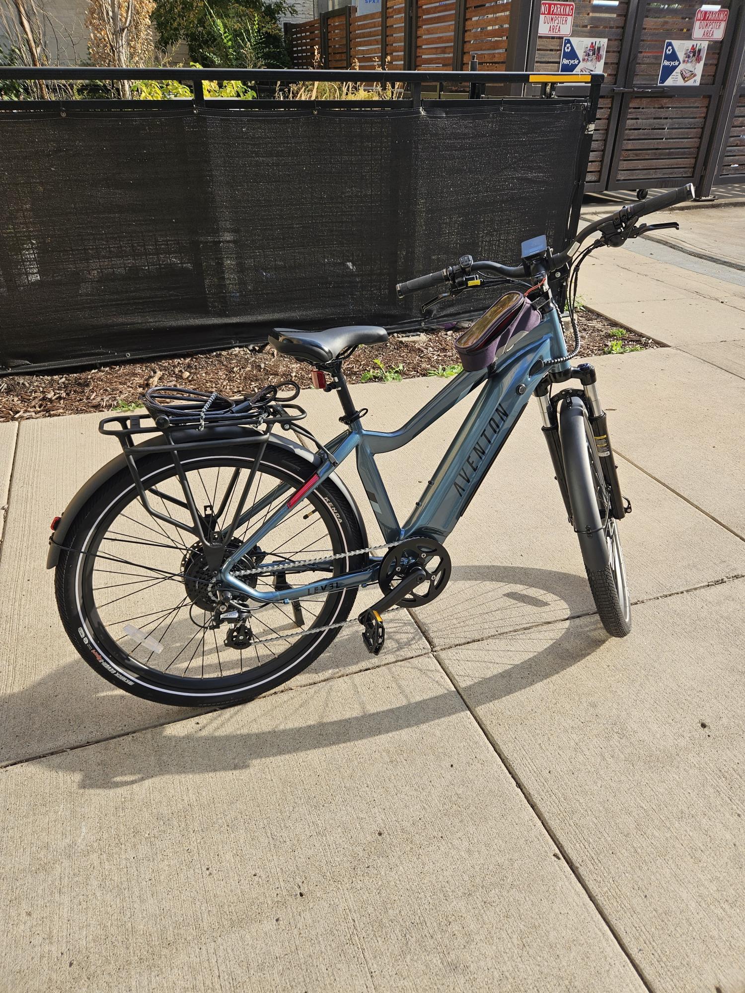 2023 Aventón Level.2 Blue