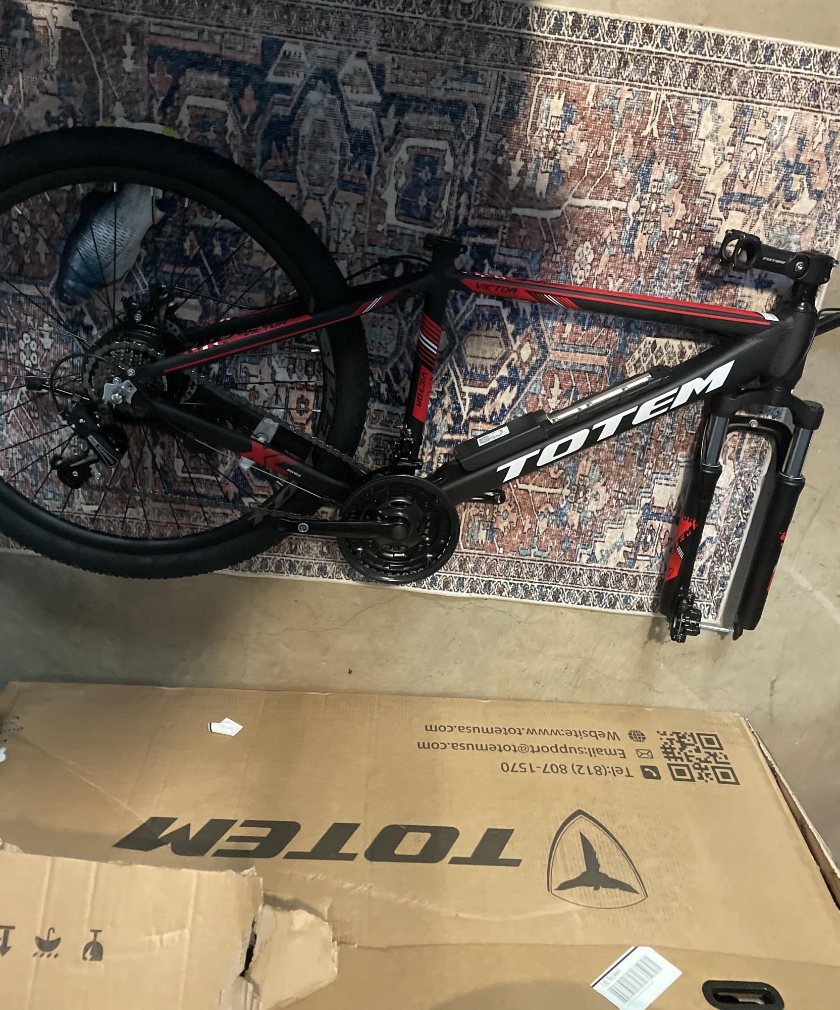 2022 Totem 26IN Black and Red