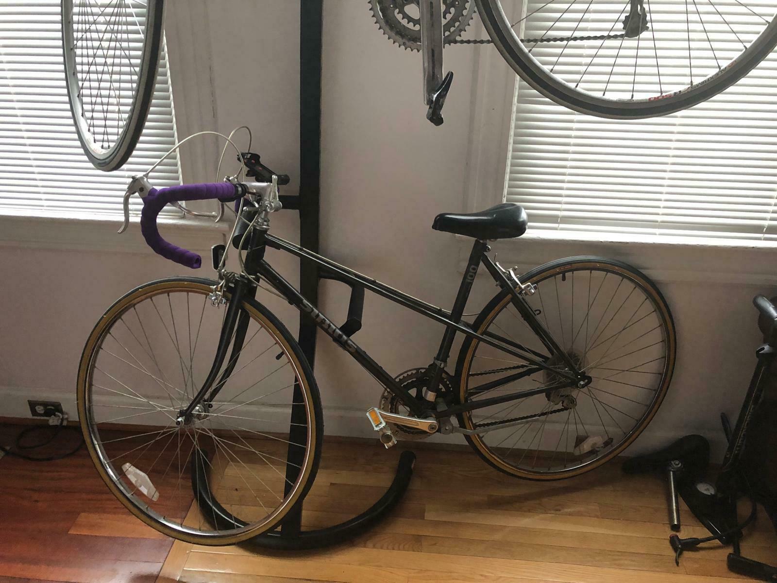 Bridgestone Sirius 100 Black