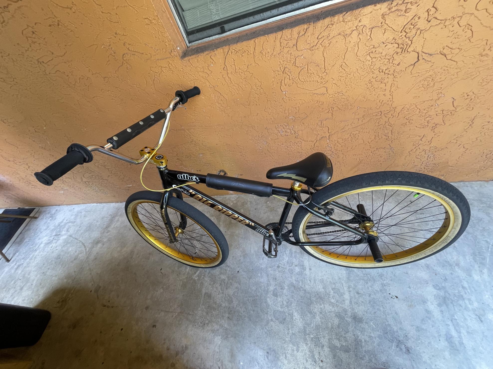 2022 SE Bikes 6061 Aluminum Floval Tubing, Looptail... Black