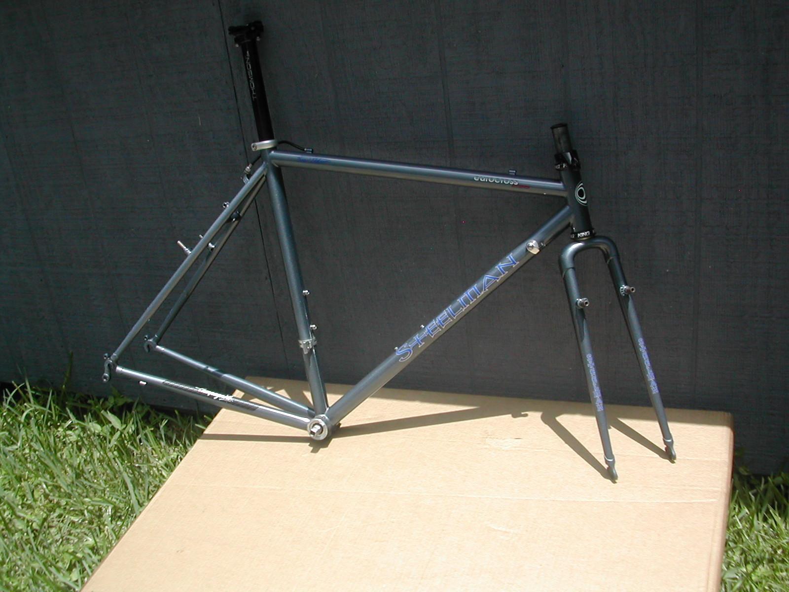 Steelman Eurocross 525 Silver or Gray