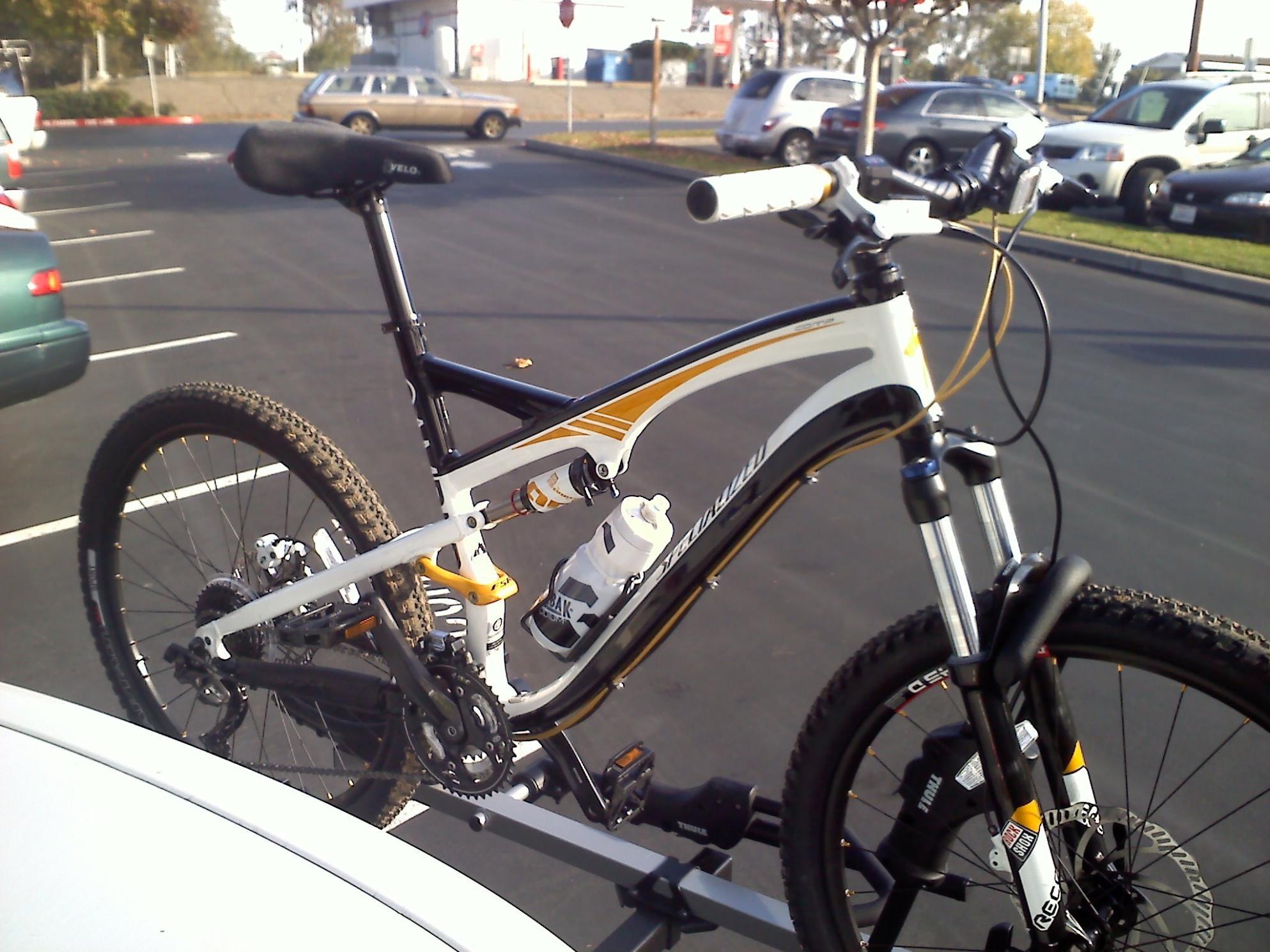 2011 Specialized Camber FSR Comp  White
