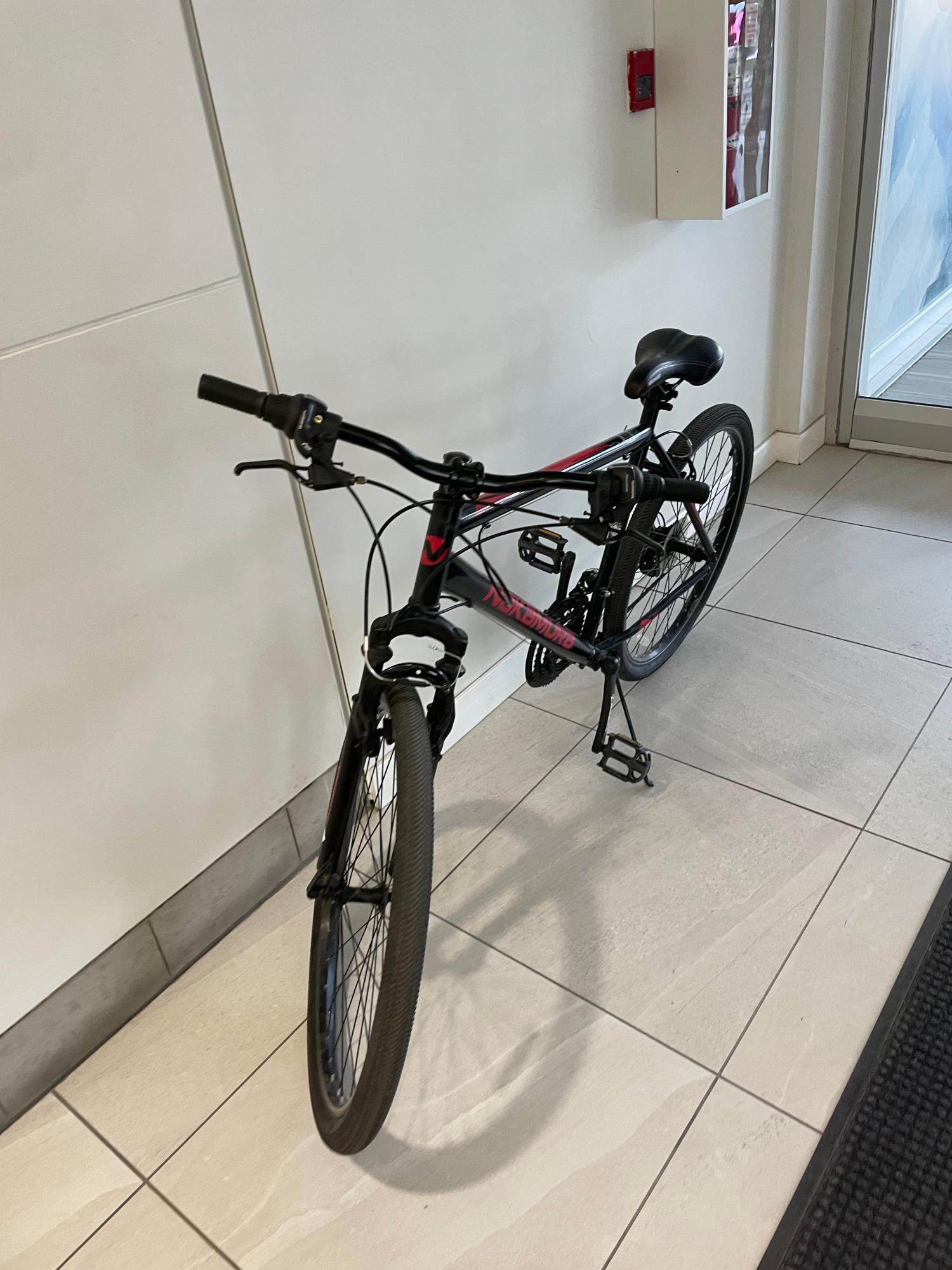 Nakamura Ecko 26 inch Black and Red