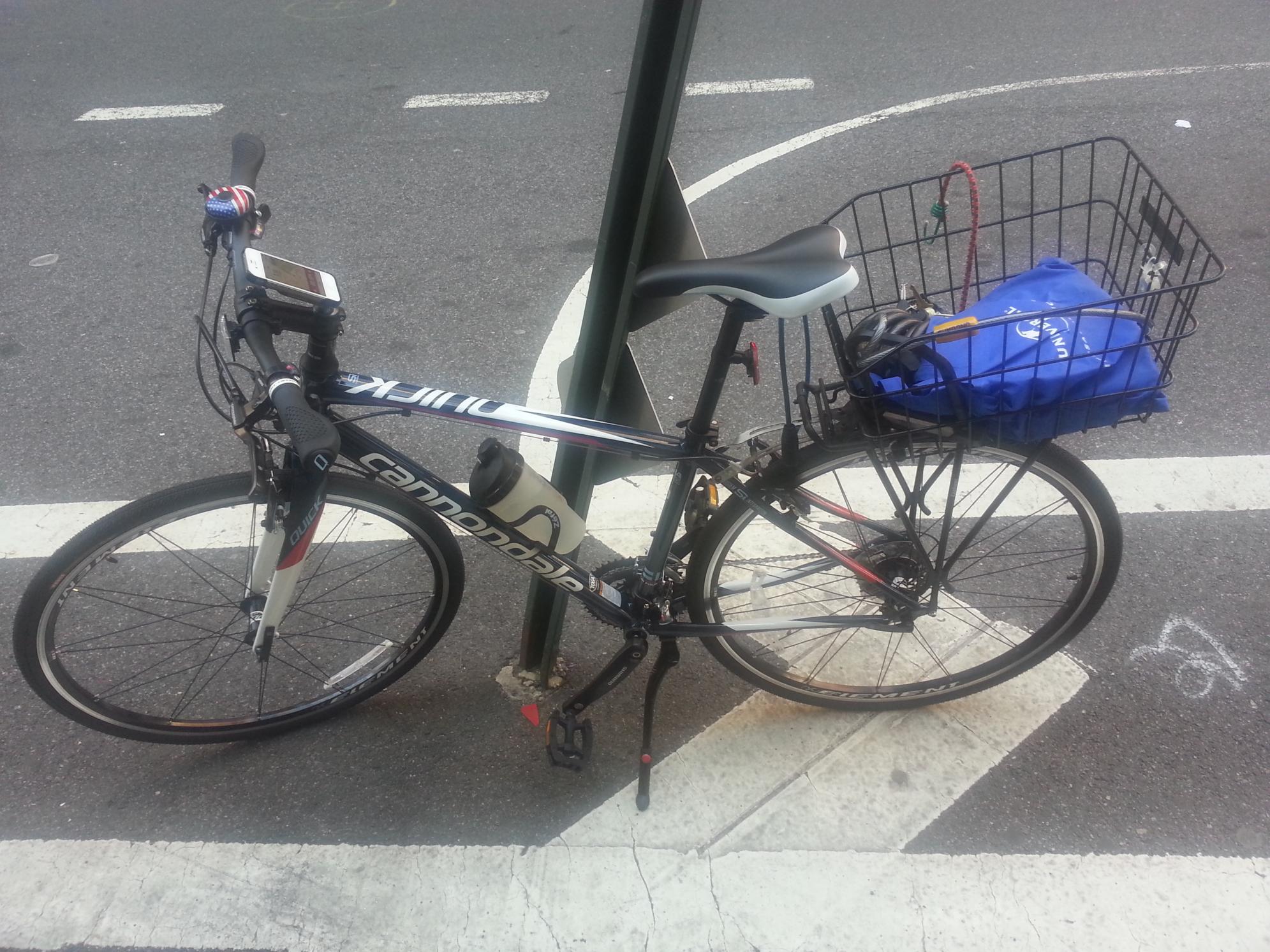 2014 Cannondale Quick 4  Blue, White, and Red