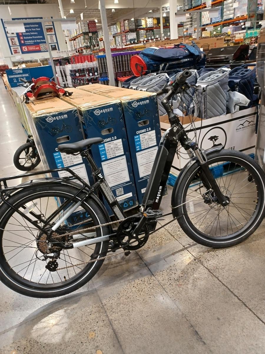 2025 Magnum Bikes cosmo 2.0t Black