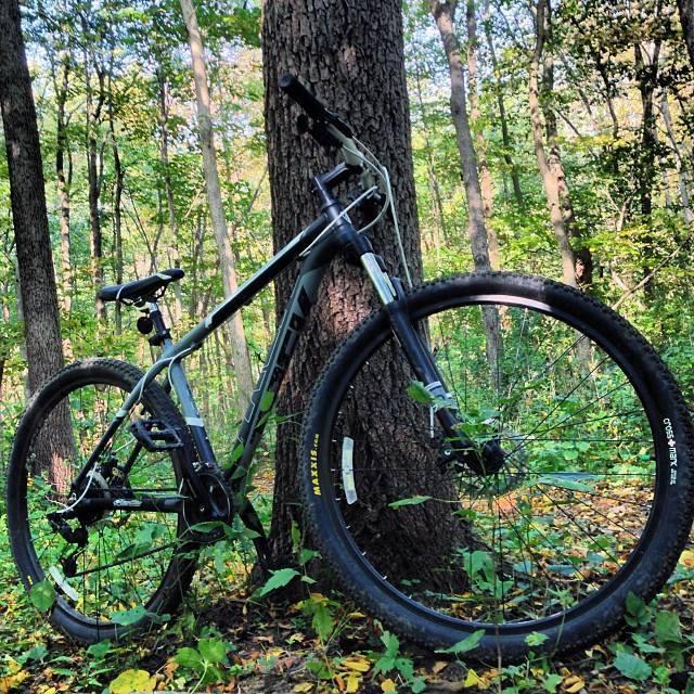 2016 Trek Marlin (Gary Fisher) Silver or Gray and Black