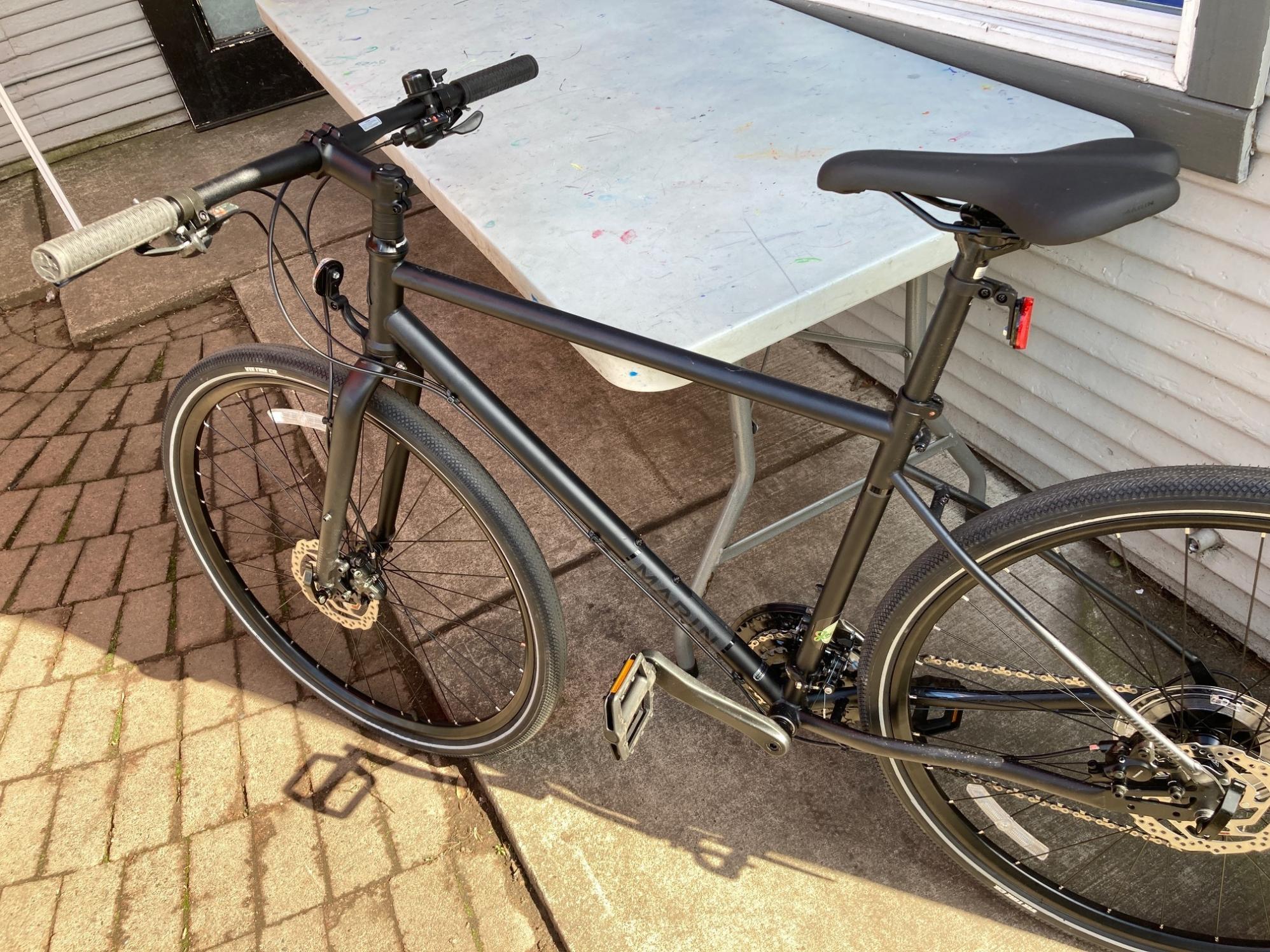 2021 Marin Bikes Muirwoods Black