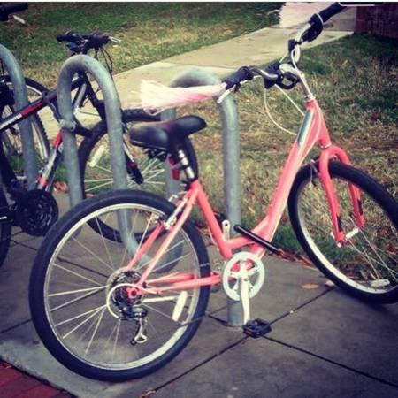 2014 Schwinn Sierra 2 Pink