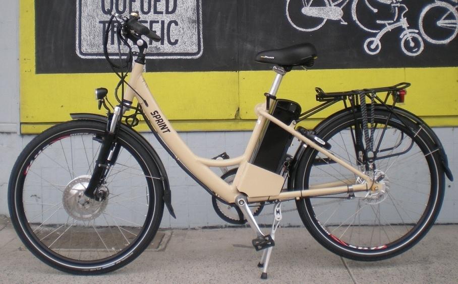 2013 Ezee sprint White