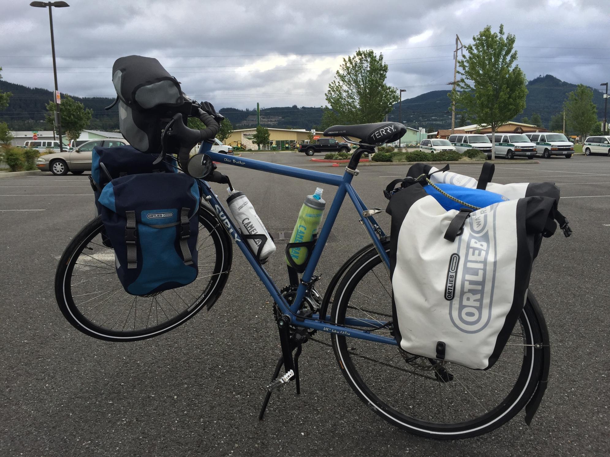 2016 Surly Disc Trucker / Long Haul Trucker Blue