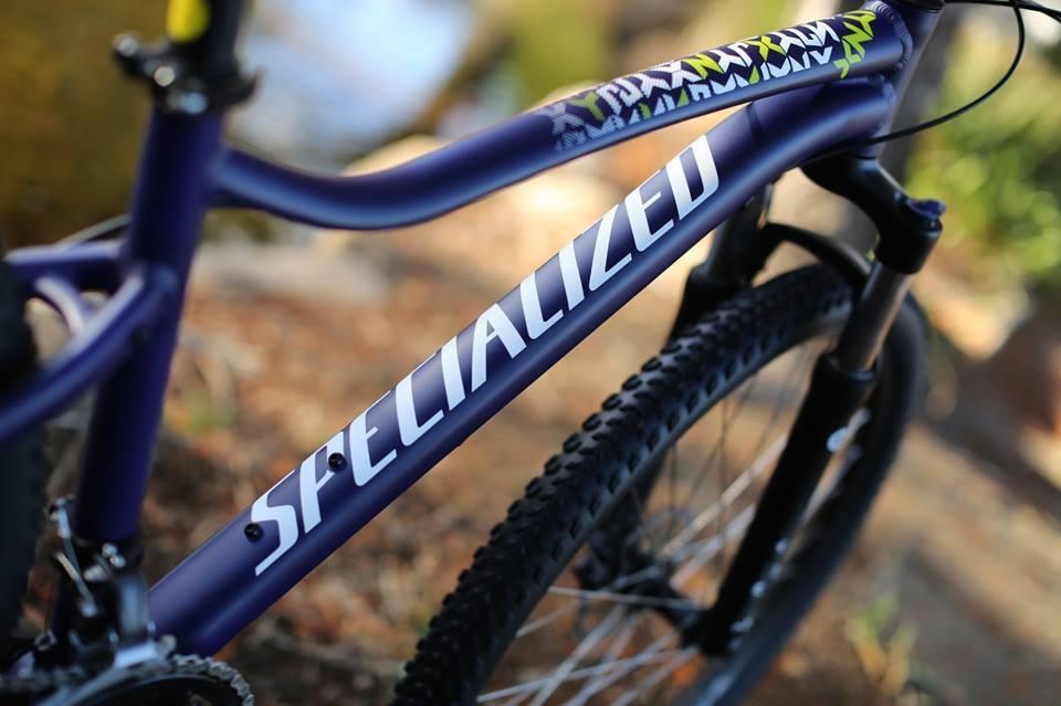 2015 Specialized Jynx Comp 650B Purple