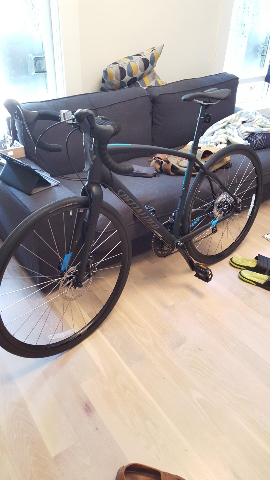 2015 Specialized Diverge A1 Black and Black