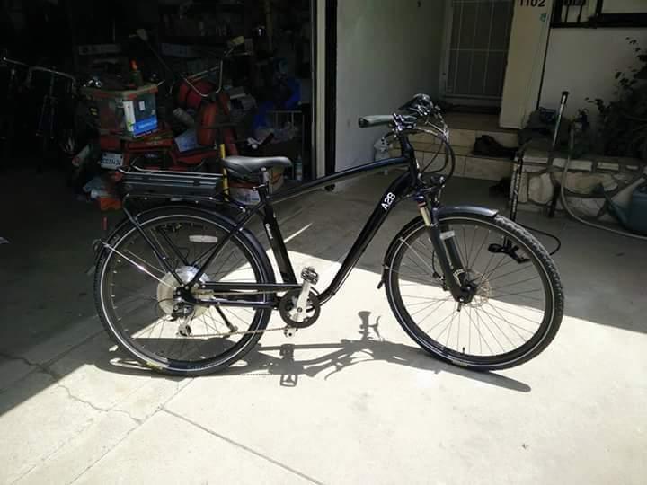 2013 A2B e-bikes Galvani Black