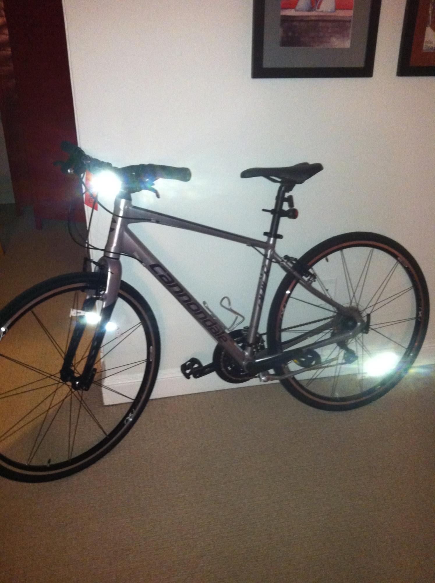 2012 Cannondale Quick 4  Silver or Gray