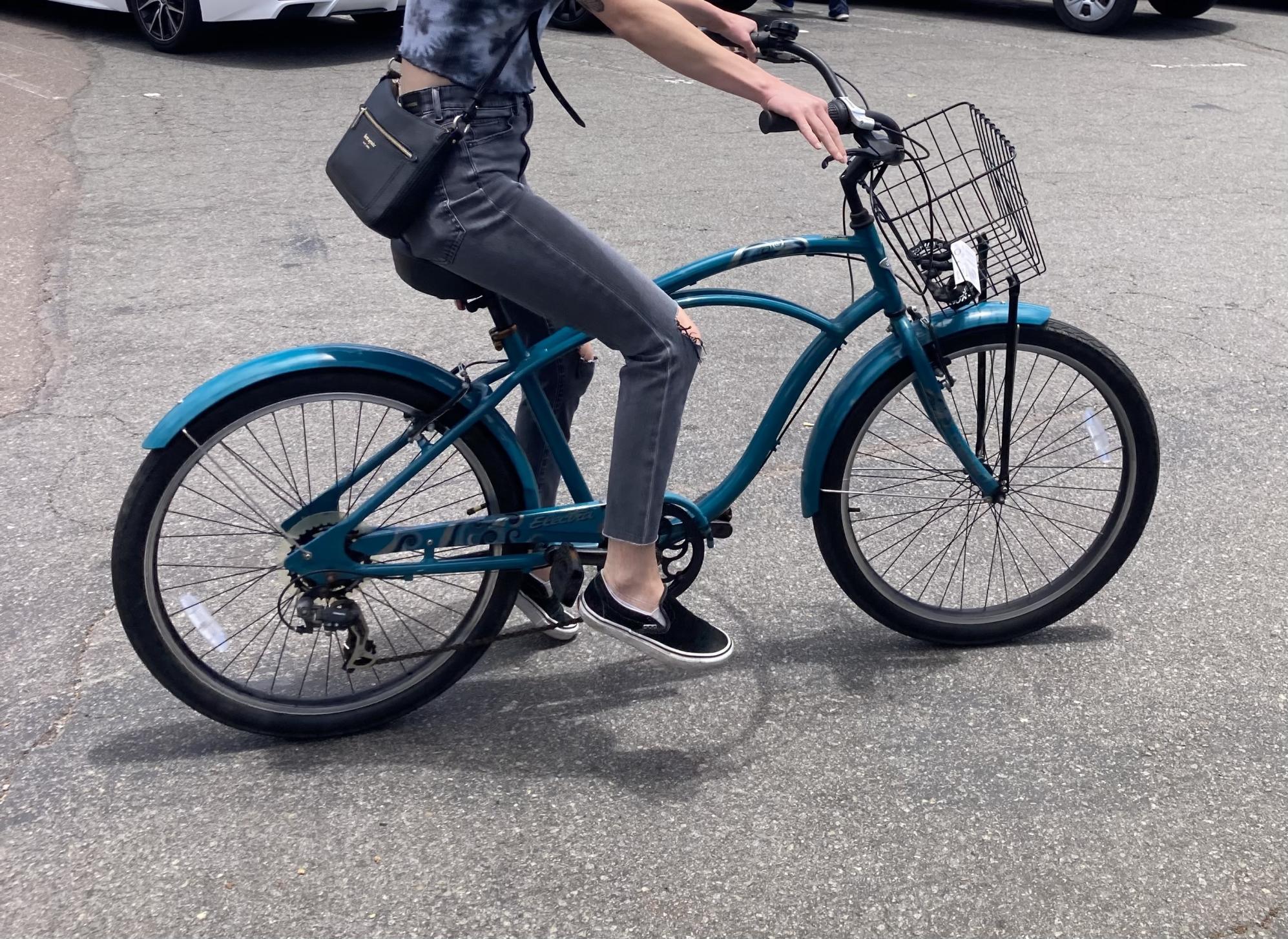 2024 Electra Coaster 7 Blue