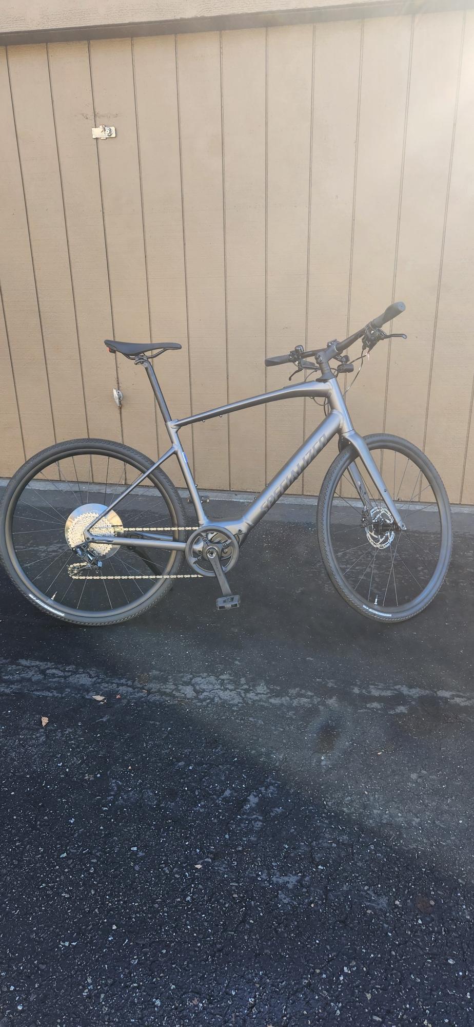 2024 Specialized Vado SL 4.0 Silver, gray or bare metal