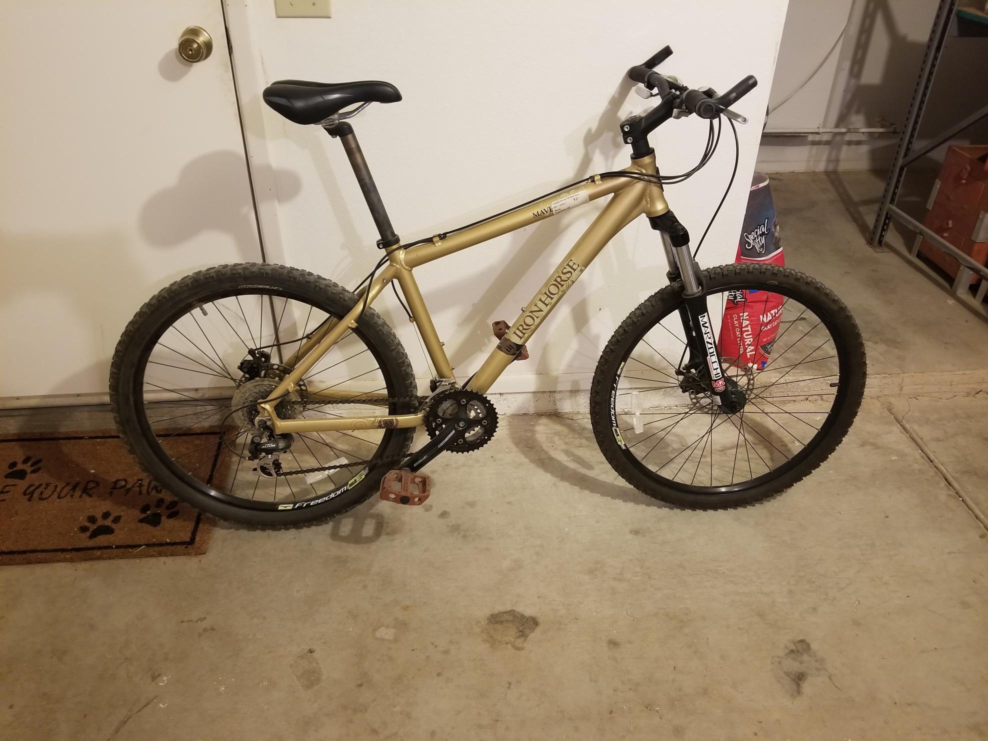 2007 Iron Horse Bikes Maverick 5.5 Yellow or Gold
